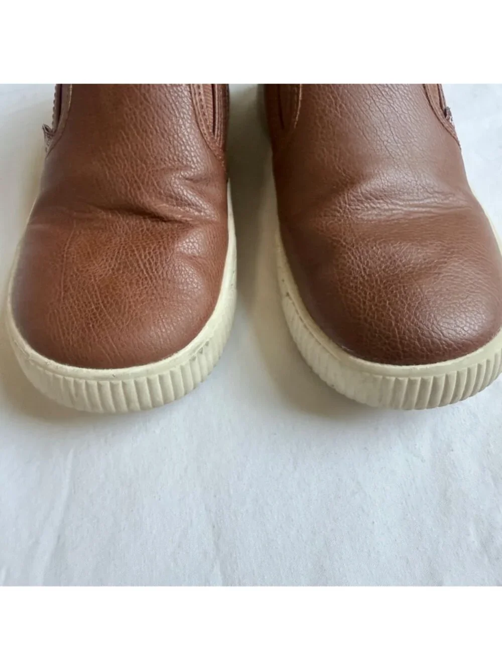 Carters Brown Faux Leather Casual Slip On Sneaker Boys size 1Y